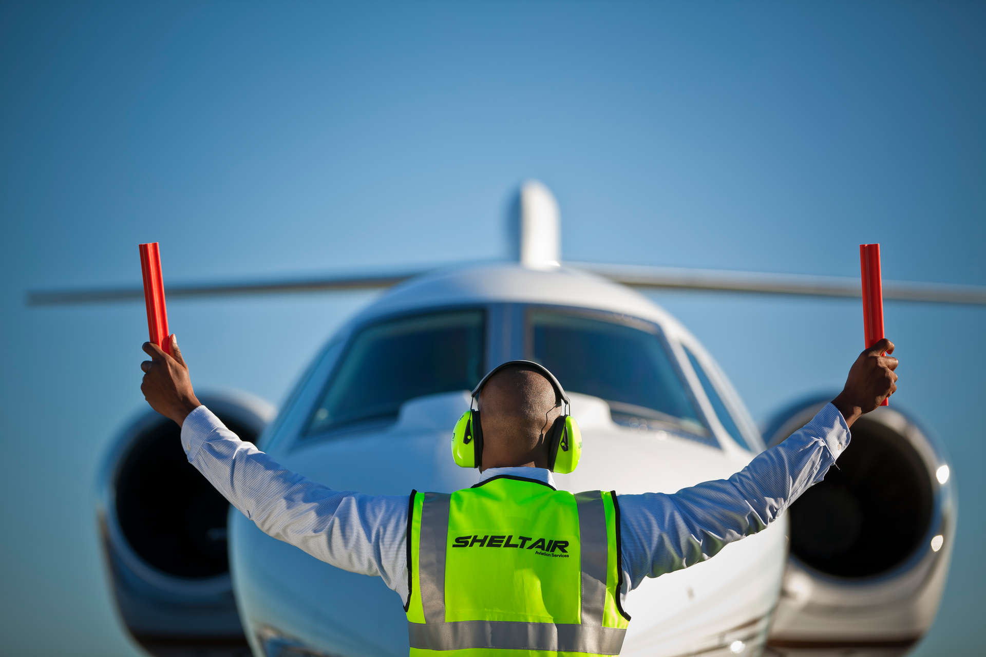 Photo To Accompany Sheltair Poised For Pro Football Traffic