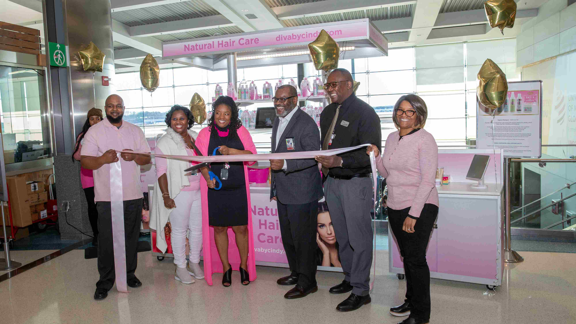 Diva By Cindy Ribbon Cut Sm