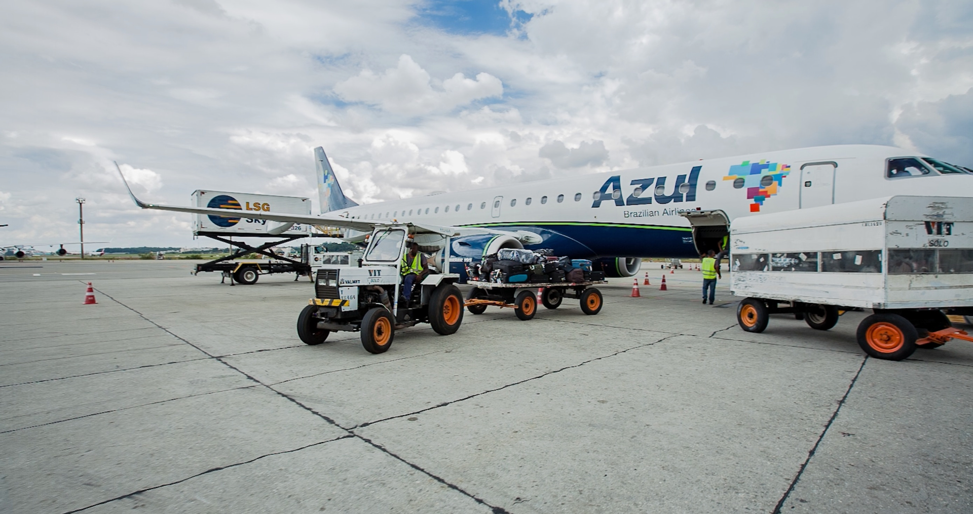 azul airlines lost baggage