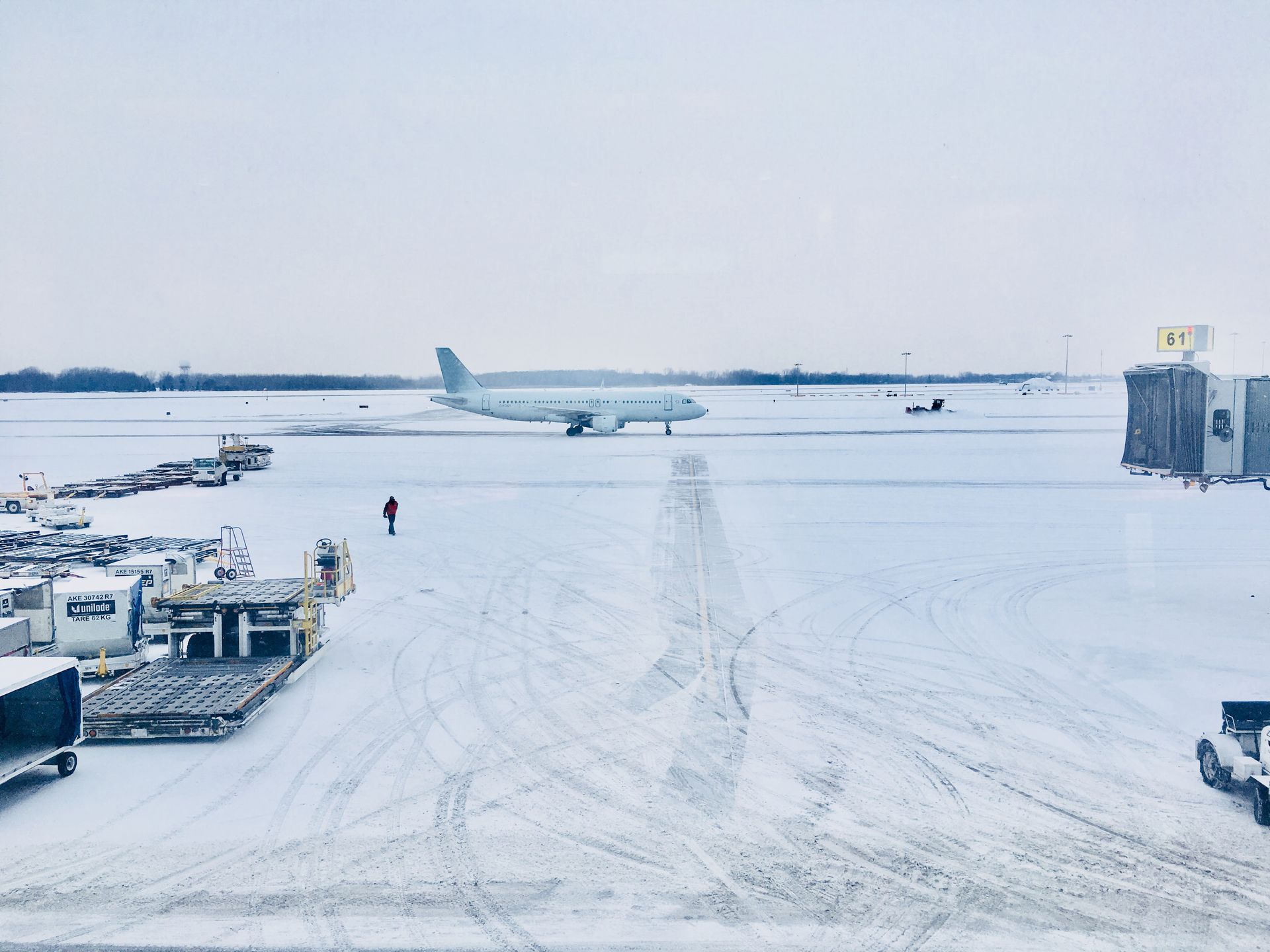 Mobile and RWIS sensors produce runway condition data and assessment to support decision-making in real time during any kind of weather event.