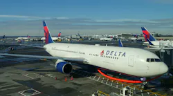 Delta Airlines Boeing 767 300 N185 Dn (quintin Soloviev)