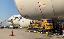 Hk Refueling 1 Cropped 1 5e9ed5c91df7e Hk Refueling 1 Cropped 1 5e9ed5c91df7e