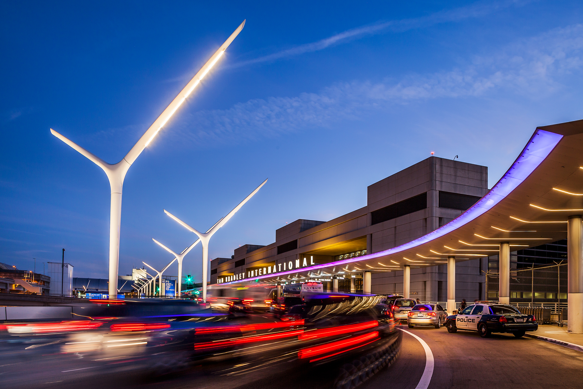 P2P car sharing is the latest to attempt to carve out a niche in the lucrative airport transportation market, facing similar confusion as Transportation Network Companies experienced, regarding airport licensing, concession fees and permits to operate on airport property.