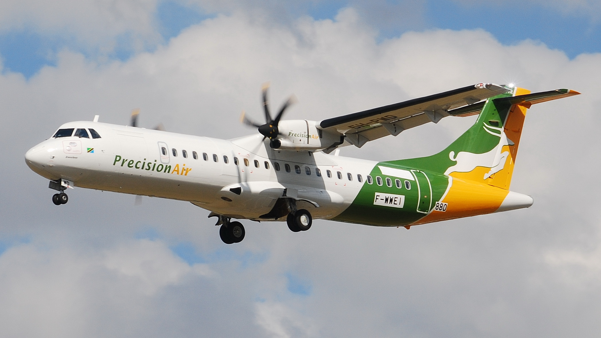 Atr 72 Precision Air F Wwei Msn 880 10654177954 5eb00d1ad780c
