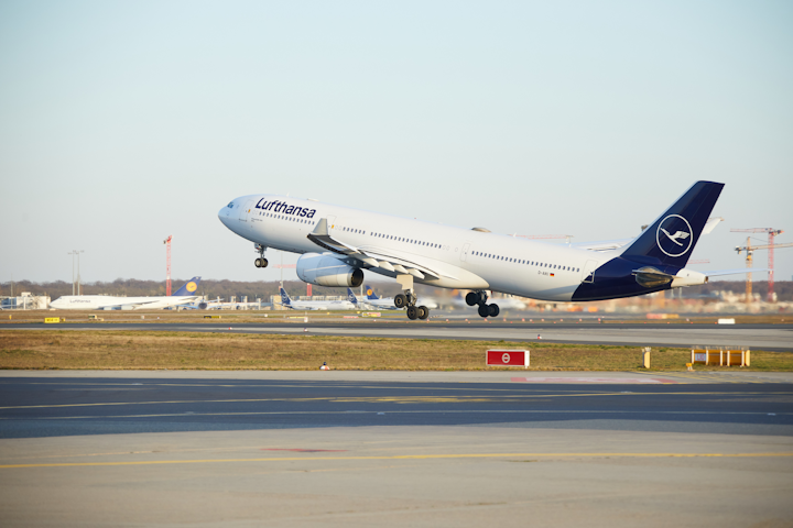 Lufthansa Group Significantly Expands Service With June Flight