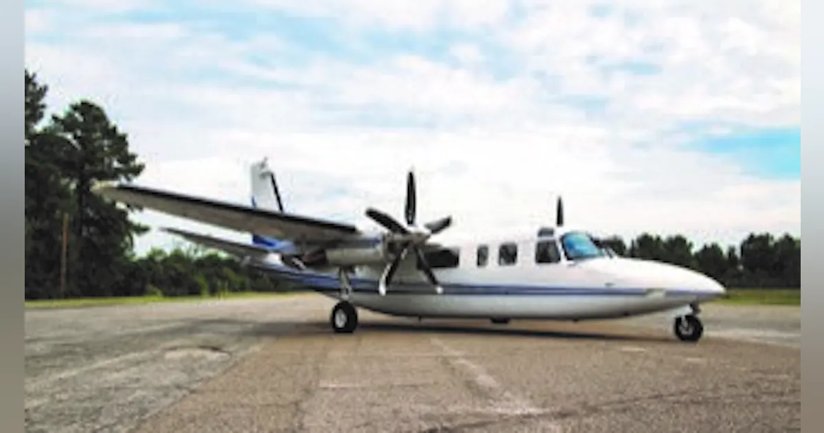 Commander 690 Twin Commander 690 / 695 Series with 5-Blade MT-Propeller MTV-27 STC by ...