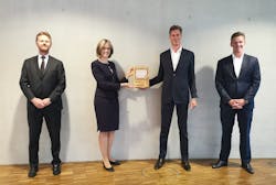 Peter Gerber, CEO Lufthansa Cargo, Dorothea von Boxberg, Chief Commercial Officer Lufthansa Cargo, Thorsten Meincke, Schenker AG Board Member for Air and Ocean Freight, Jochen Thewes, CEO of Schenker AG. Peter Gerber, CEO Lufthansa Cargo, Dorothea von Boxberg, Chief Commercial Officer Lufthansa Cargo, Thorsten Meincke, Schenker AG Board Member for Air and Ocean Freight, Jochen Thewes, CEO of Schenker AG.