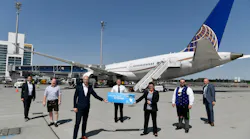 Airport CEO Jost Lammers (left in the front) and the United Station Manager at Munich Airport Ulrike Kraft as well as other representatives of the Airline and the Airport.