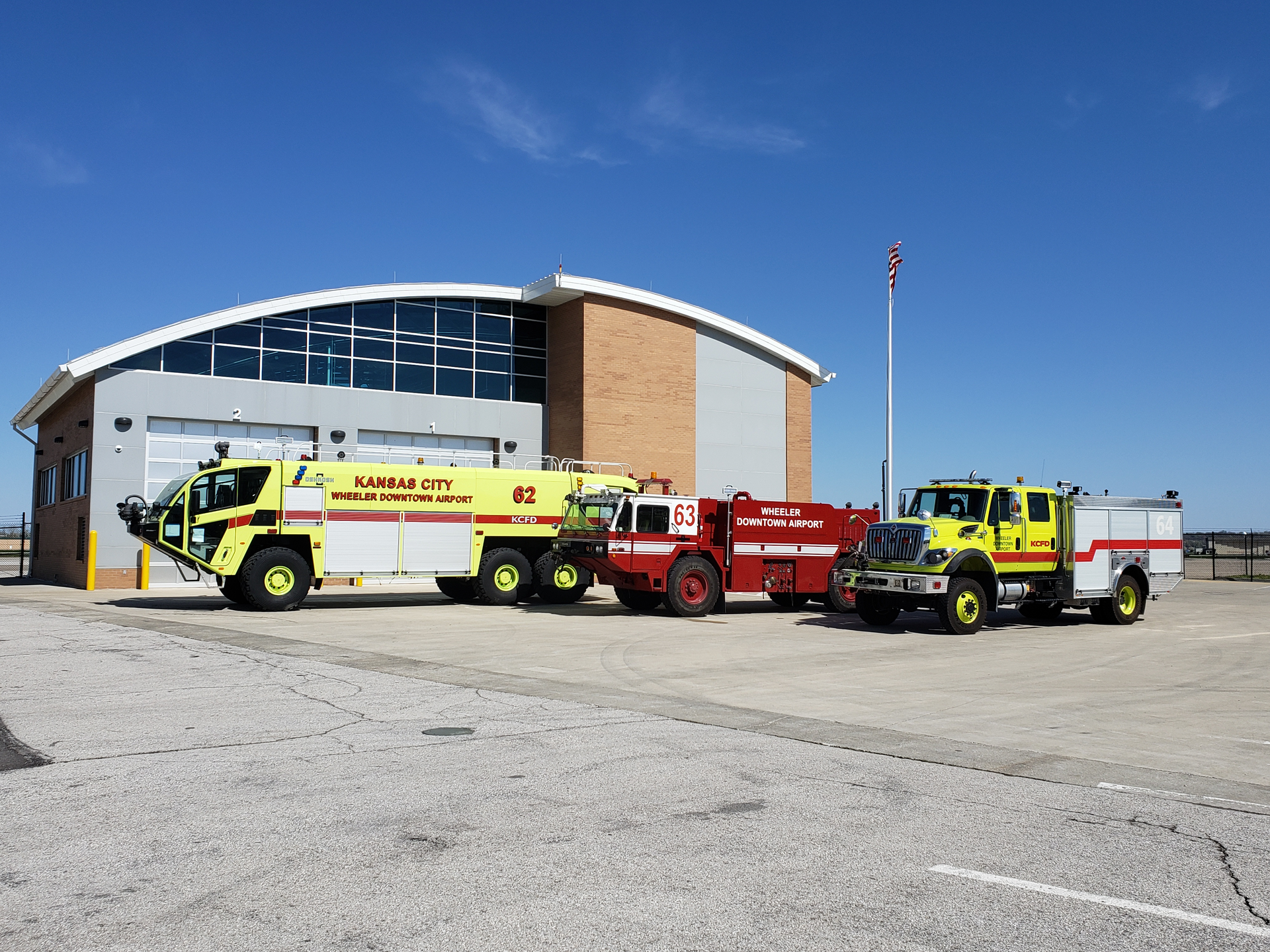 Charles B. Wheeler Downtown Airport Deploys New Firefighting Vehicle ...