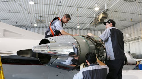 Through on-the-job experience, classroom training, hands-on lab work, and supplemental course materials, Duncan Aviation Engine Apprentices receive work experience and knowledge necessary to earn certification.