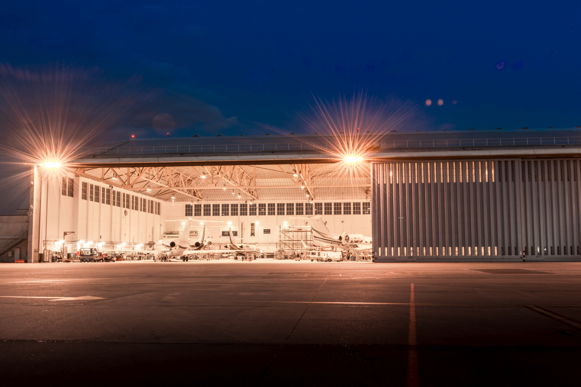 Jet Aviation Geneva hangar.