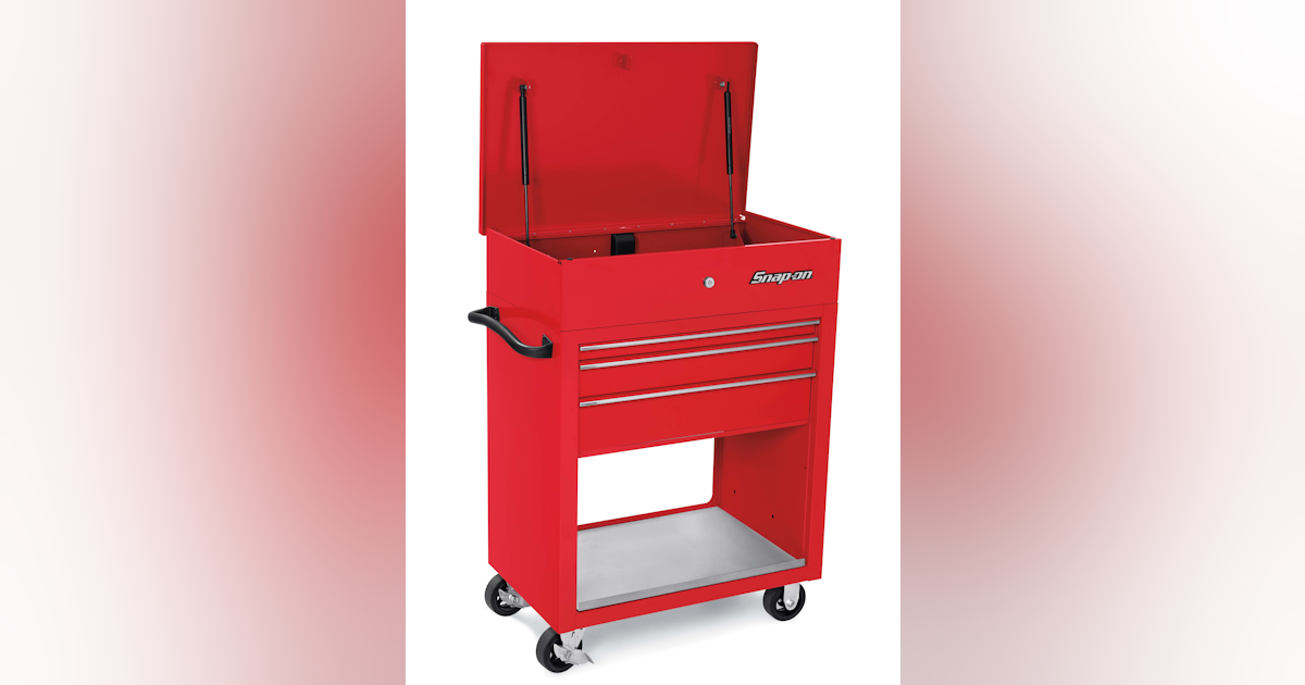 Gain Extra Storage Space for Bulky Tools With The New 32" ThreeDrawer