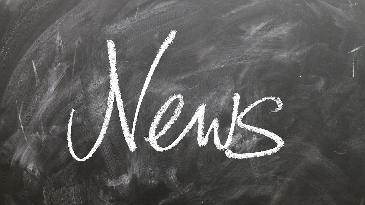 Breaking News 2 5f9c203684a90