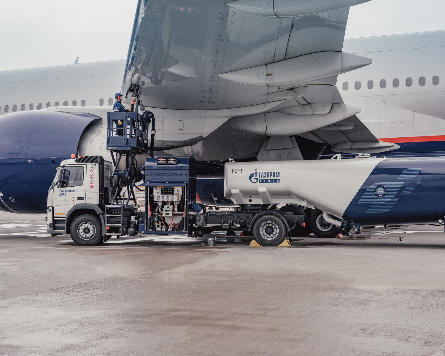 Gazprom Neft Monitoring System