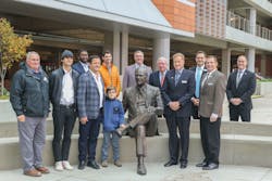 Ford Statue 5f8a0246a1b06 Ford Statue 5f8a0246a1b06