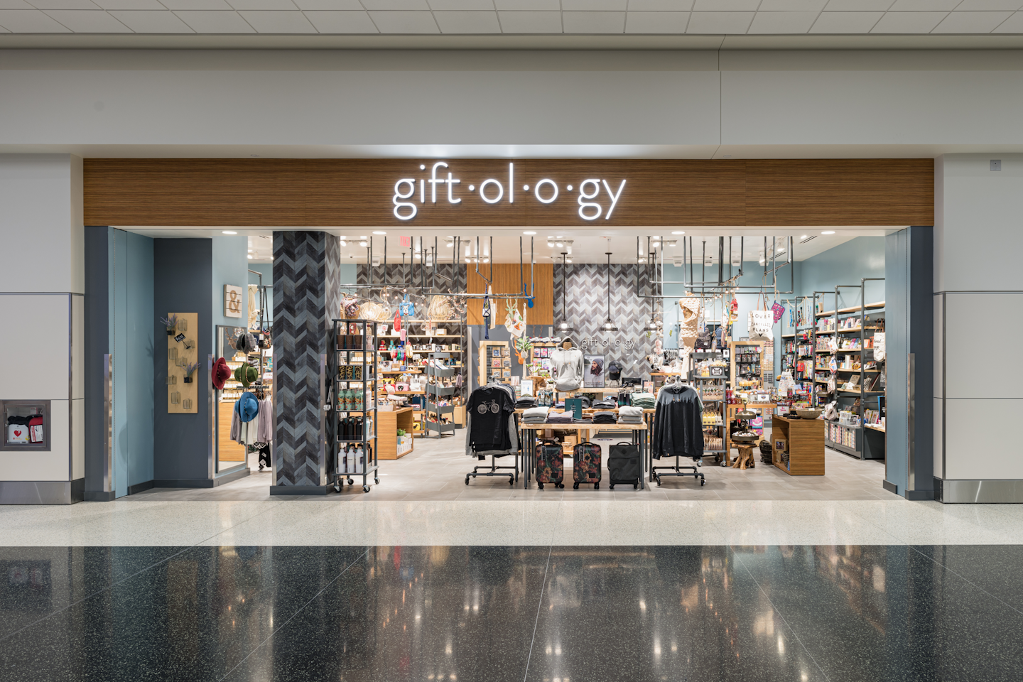 Marshall Retail Group Enters New Airport Retail Space with Opening of
