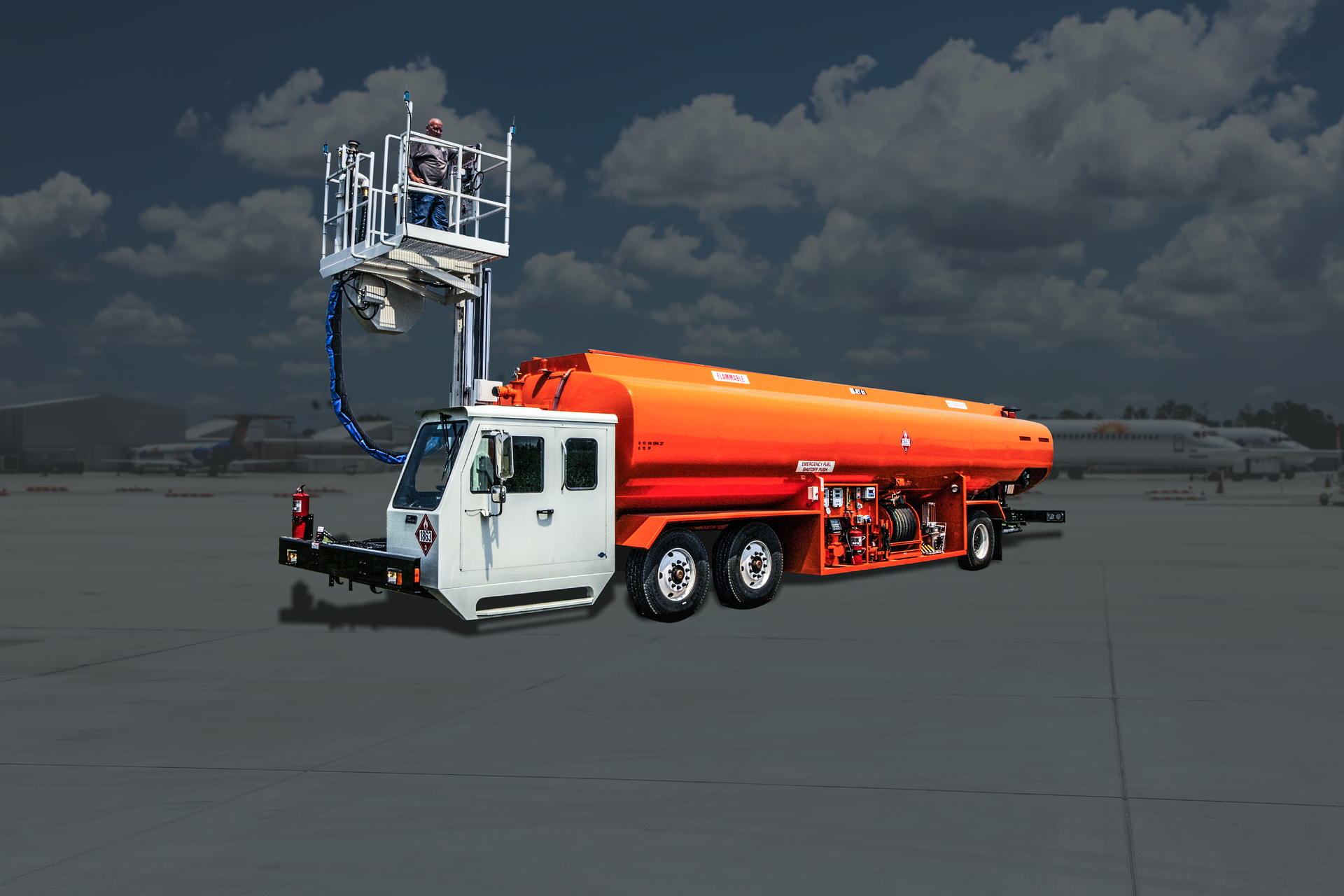 Refueler 3