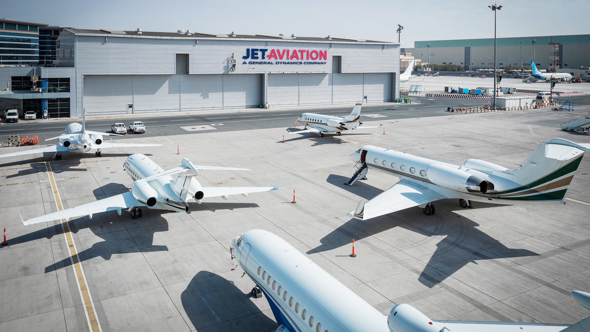 Jet Aviation Dubai Hangar