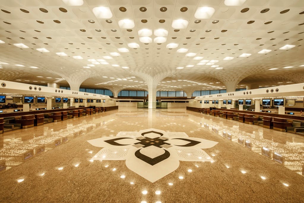Image 1 Chhatrapati Shivaji Maharaj International Airport (1)