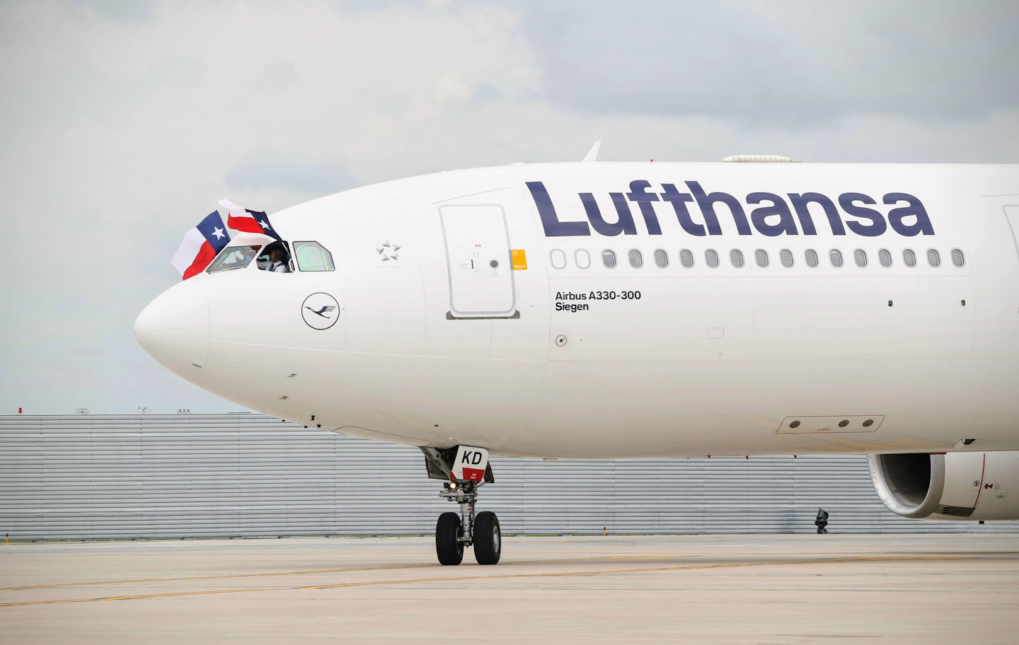 Lufthansa Resumes Popular Dallas/Fort Worth Frankfurt Service