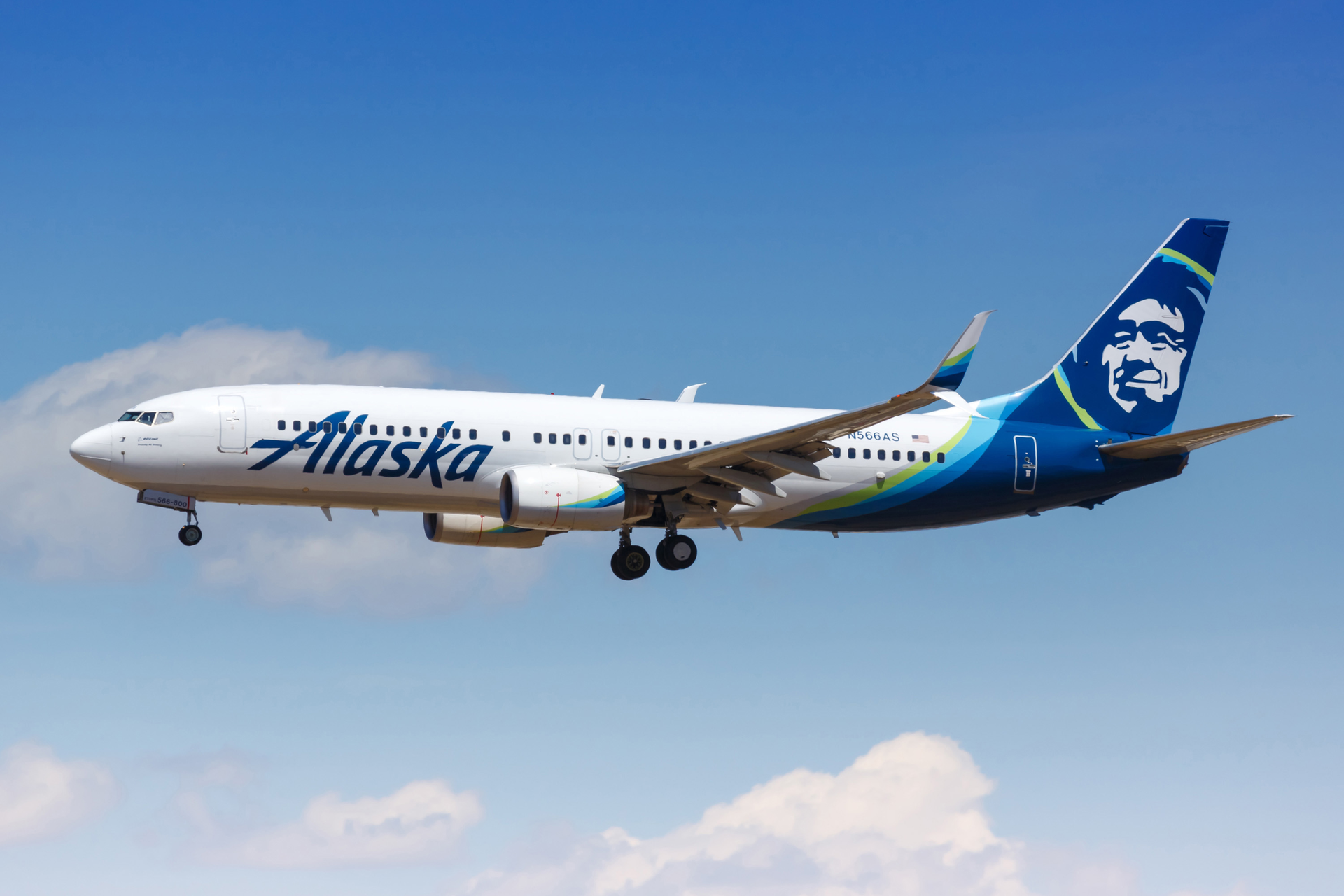 Alaska Airlines said Wednesday that it will join the Amazon Climate Pledge and reduce the airline&rsquo;s carbon emissions to net zero by 2040.