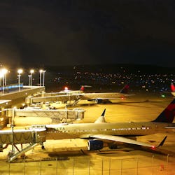 Delta Aircraft At Bhm At Night Photo By Baa Airport Opertions Staff