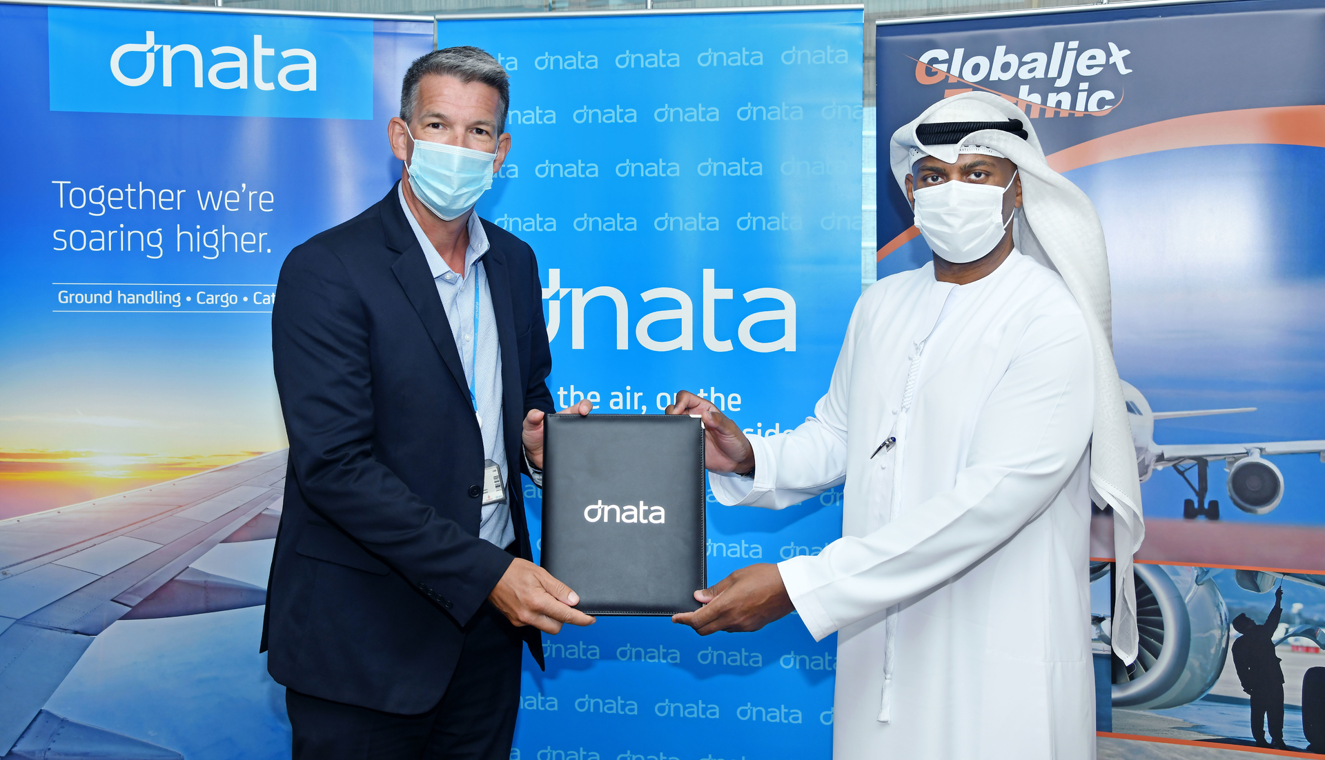 From left to right: Steve Allen, Executive Vice President of dnata, and Capt. Khamis Al Kaabi, Chairman of GJT