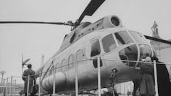 V 8 Prototipe 1 2 60d4b73b38d84 V 8 Prototipe 1 2 60d4b73b38d84