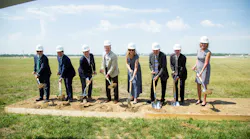 Pictured (from left to right): Dave Roth, Executive Director, Omaha Airport Authority; Dan Longo, Base President, Jet Linx Omaha; Jamie Walker, President & CEO, Jet Linx Aviation; Denny Walker, Founder, Jet Linx Aviation; Kristine Karnes, Willy Theisen and John Lund, Omaha Airport Authority Board Members; and Omaha Mayor Jean Stothert.