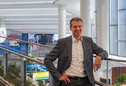 Stewart Steeves 60b8ff40c30a0 Stewart Steeves 60b8ff40c30a0