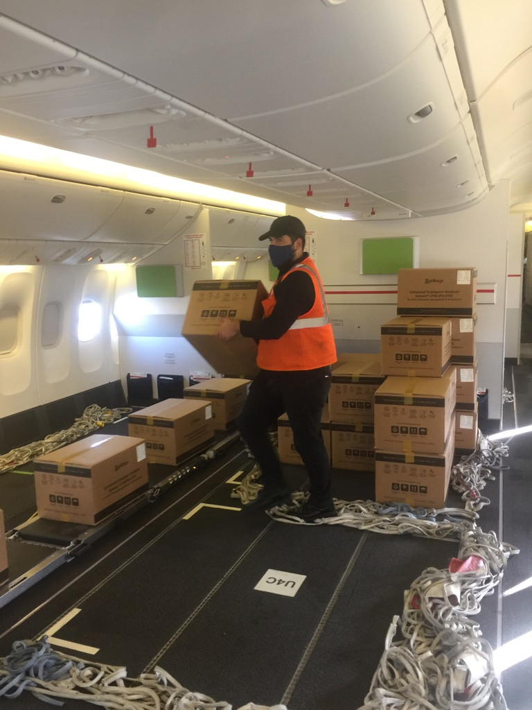 102 C9743 993 C 4356 805 B 49 B3858658 D3 1 105 C