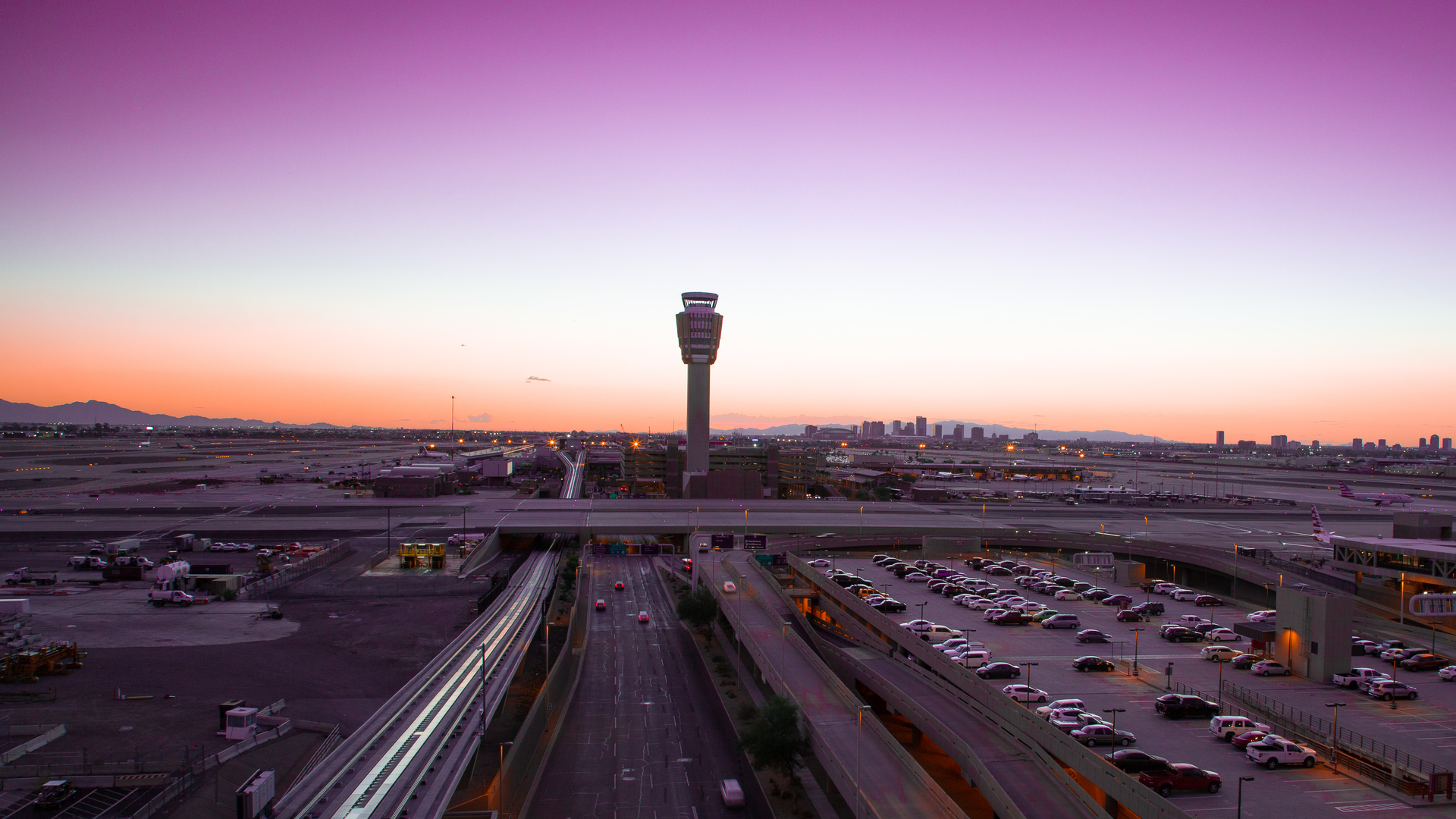 British Airways will resume service between Phoenix and London starting Aug. 31.