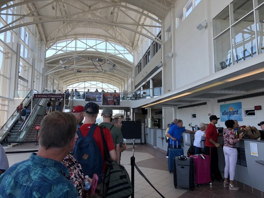 MidAmerica St. Louis Airport (BLV) is ranked among the nation&rsquo;s top five least expensive airports, according to the findings of a recent study of Bureau of Transportation statistics, conducted by FinanceBuzz.
