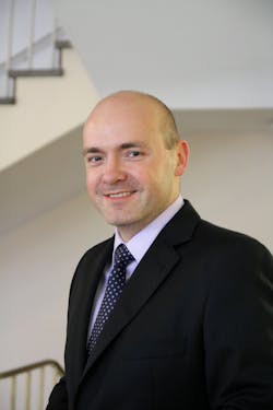 Dr. Gert Pfeifer Dr. Gert Pfeifer