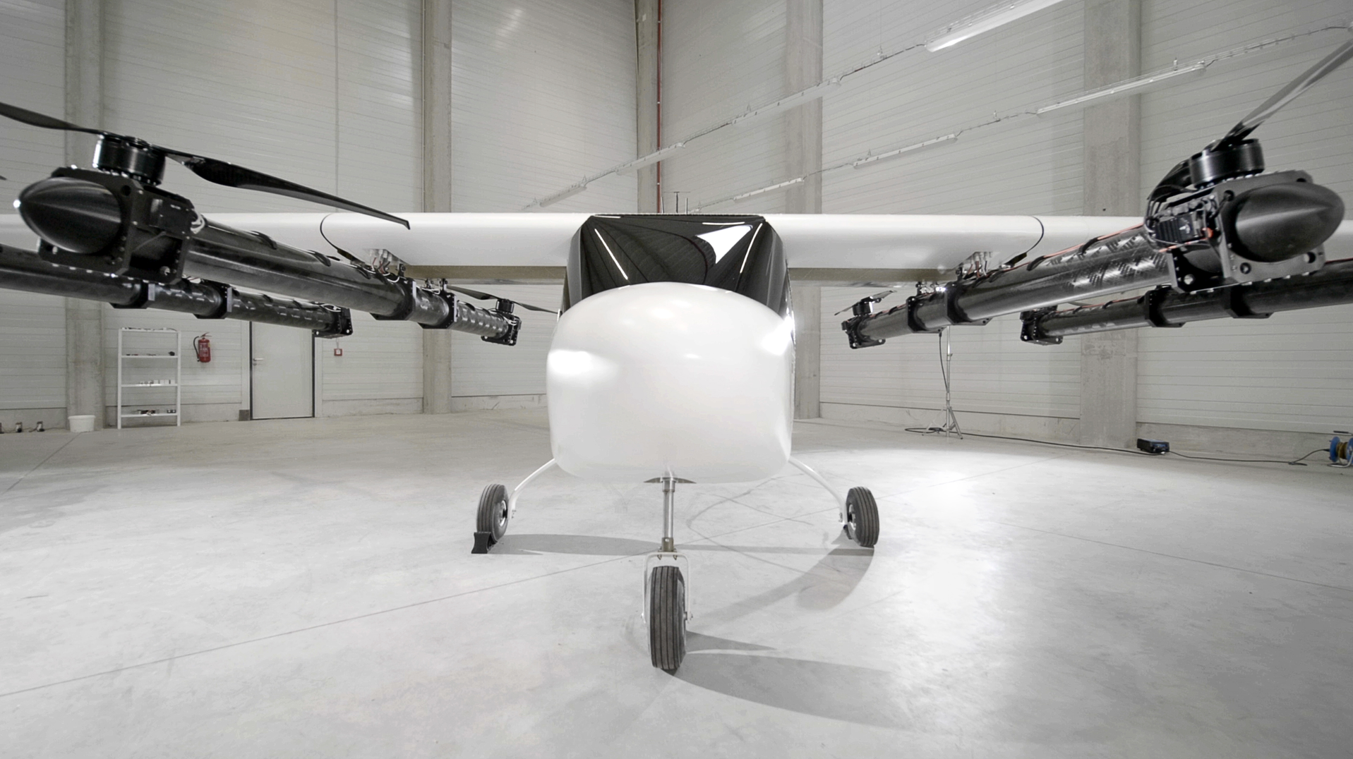 Final ground tests of the ZURI technology demonstrator took place at an airport near Prague.