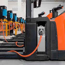 Nearly a quarter of all Toyota electric-powered forklift trucks ordered for delivery in the UK now feature lithium-ion battery (LiB) technology.