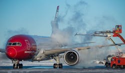 4 Interesting Facts You May Not Have Known About Aircraft De Icing (2)
