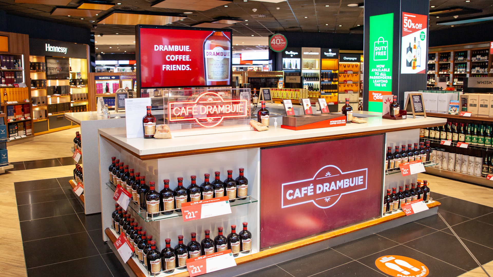 Drambuie has launched a new Caf&eacute; Drambuie retail activation as a trial at Heathrow Terminal 3 in partnership with Dufry. The travel retail concept features a caf&eacute; bar with baristas on hand to serve a choice of three delicious coffee cocktails to treat travelers.