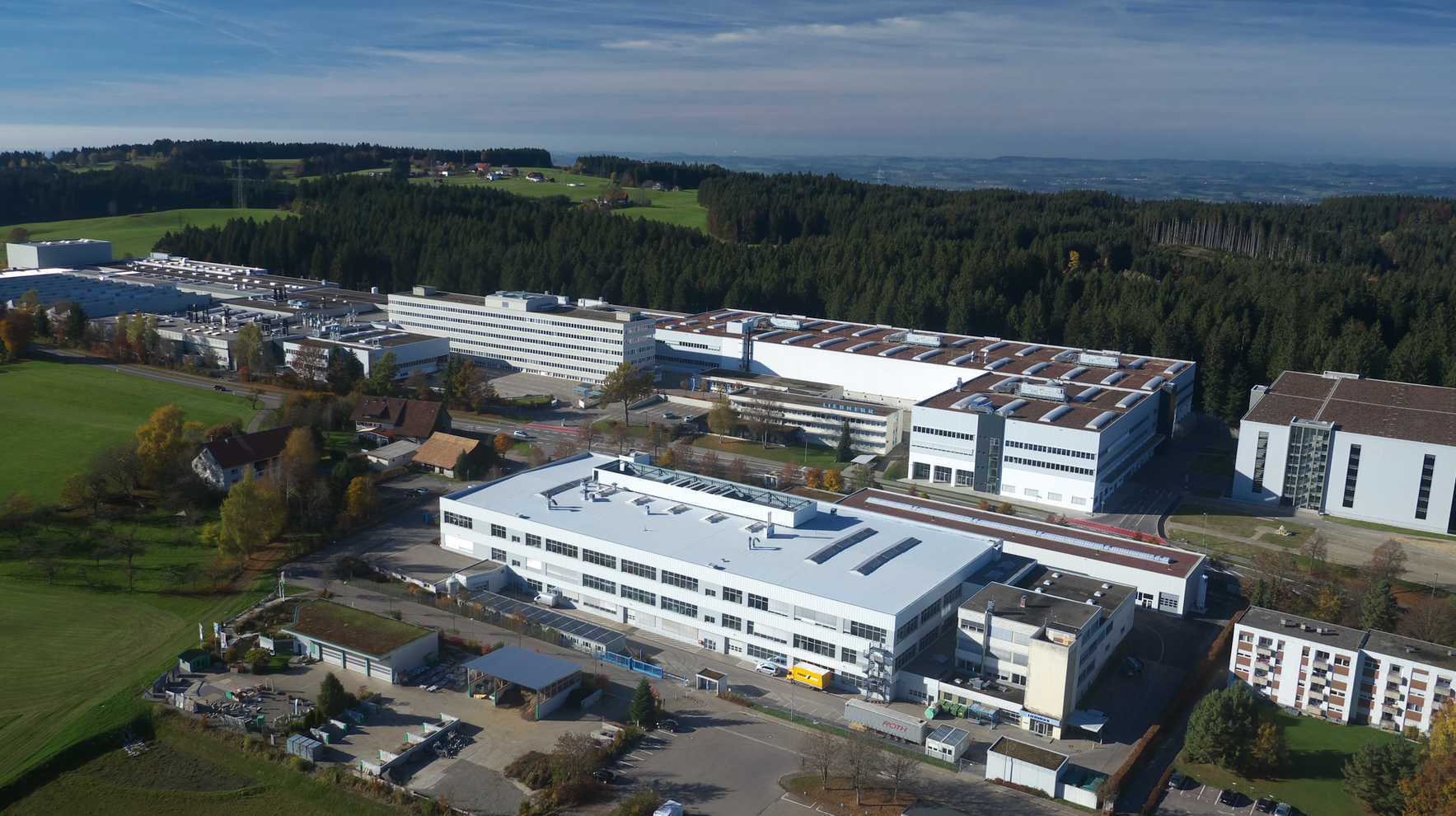 Liebherr-Aerospace Lindenberg GmbH was selected by Spirit AeroSystems to supply the thrust reverser actuation system. A first in the history of the German aircraft OEM.