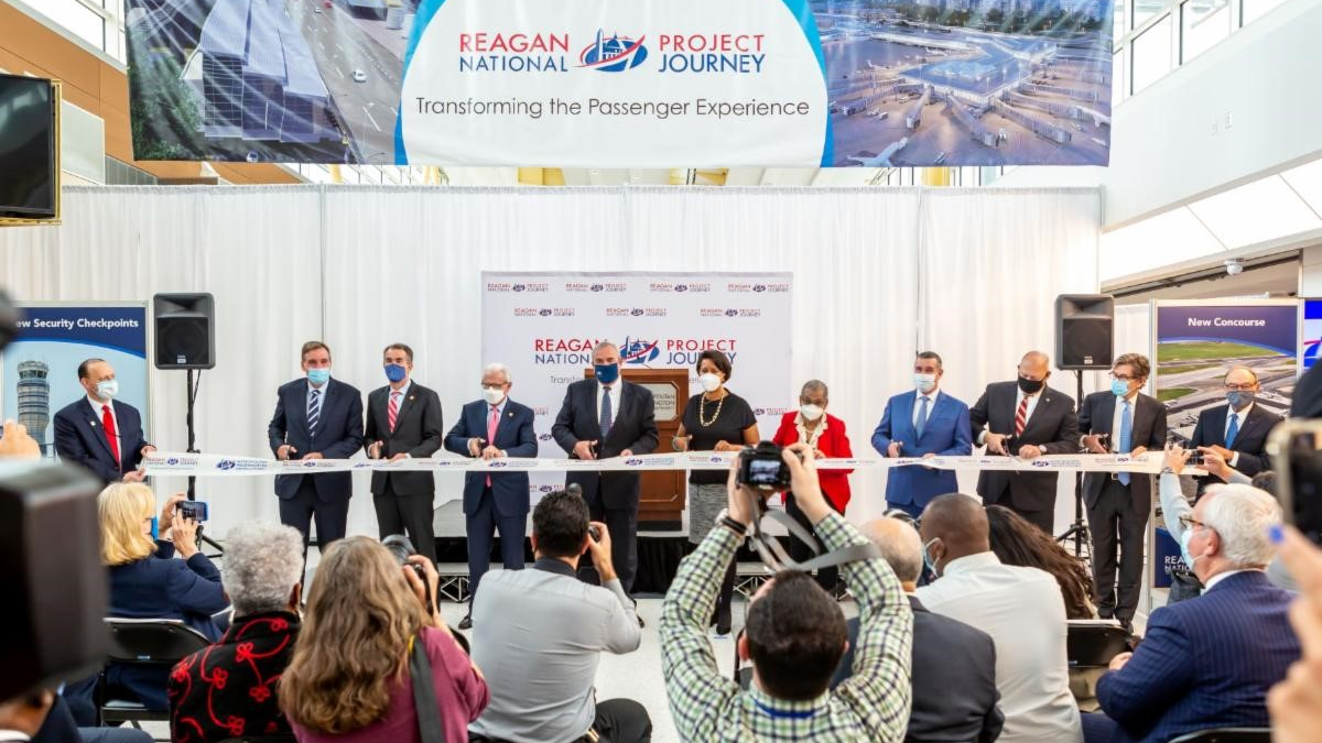 Left to right: Ron Mildiner, Deputy Federal Security Director, Transportation Security Administration; U.S. Sen. Mark Warner of Virginia; Governor Ralph Northam, Commonwealth of Virginia; William Sudow, Chairperson, Metropolitan Washington Airports Authority Board of Directors; John E. Potter, President and CEO, Metropolitan Washington Airports Authority; Mayor Muriel Bowser, Washington, D.C.; Congresswoman Eleanor Holmes Norton of the District of Columbia; Administrator David Pekoske of the Transportation Security Administration (TSA); Administrator Steve Dickson of the Federal Aviation Administration (FAA); American Airlines Executive Vice President Steve Johnson and Paul Malandrino, Vice President and Airport Manager, Reagan National Airport.