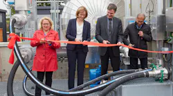 Svenja Schulze, Federal Minister for the Environment, Dorothea von Boxberg, CEO Lufthansa Cargo, Dr. Dietrich Brockhagen, Managing Director atmosfair, Prof. Mojib Latif, climate researcher.