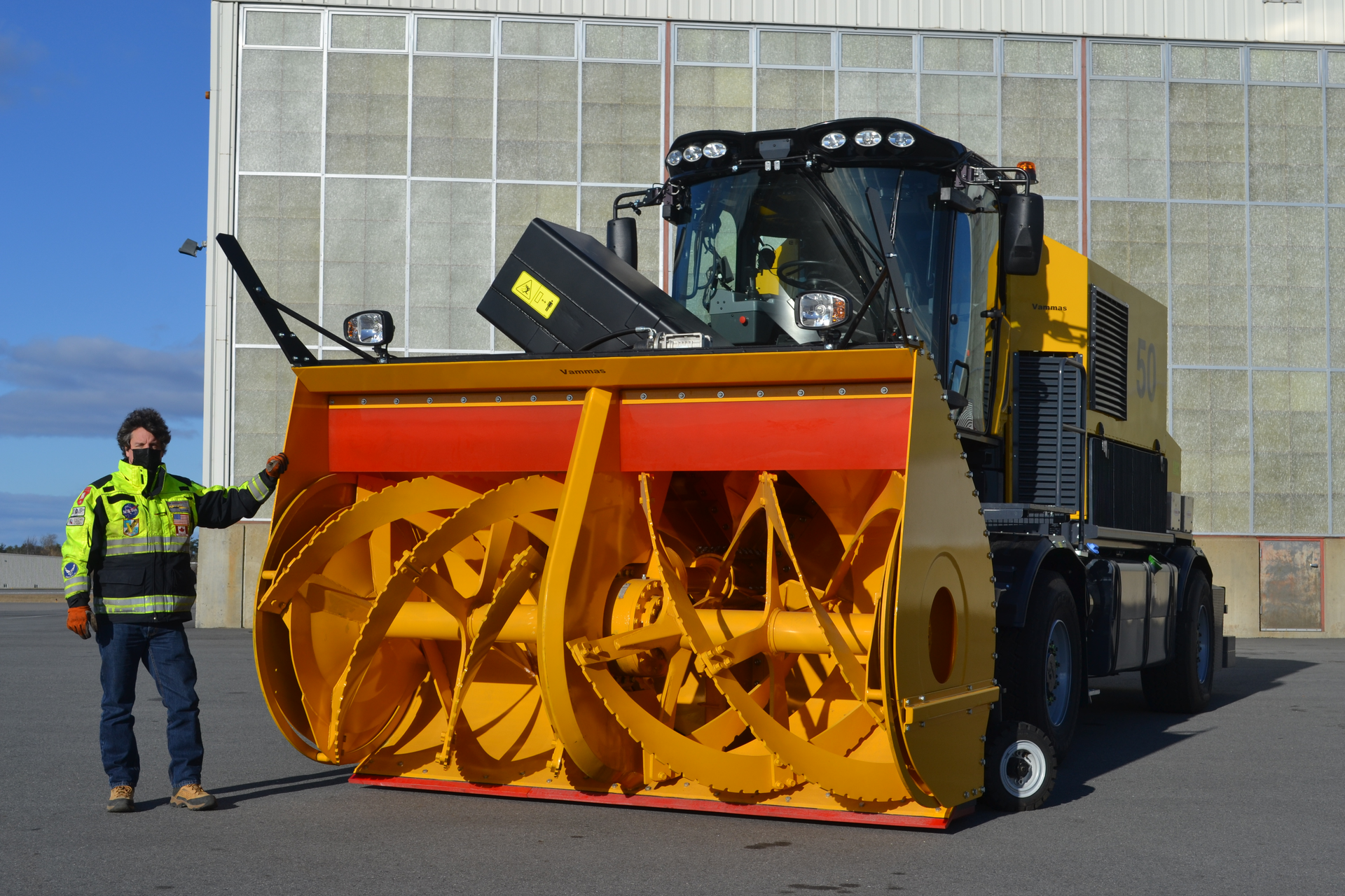 Vammas B750 Airport Snow Blower