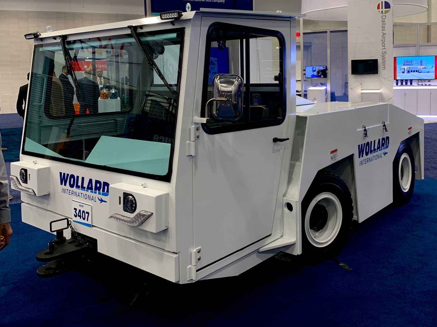 M150 Show Tractor Photo