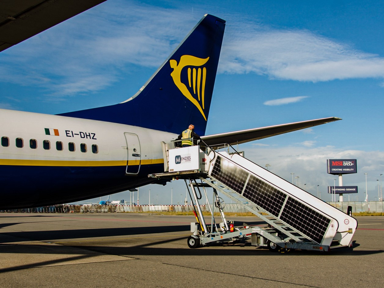 Menzies Aviation Provides Fully Electric Turns For Ryanair At Three Locations