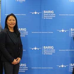 BARIG Secretary General Michael Hoppe (right) with Kim Thuy Andr&eacute;e and Frank Andr&eacute;e from the German Airdog distribution team, the Dentdeal Produkt &amp; Service GmbH.