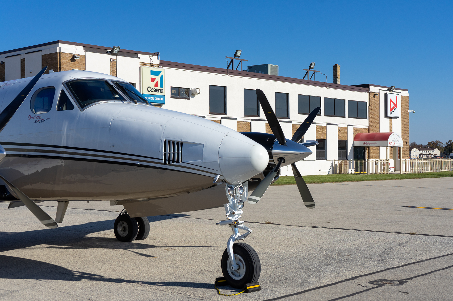 Photo 1 Avfuel Expands Branded Fbo Network With Spring City Aviation Kmwc 619bb3dfe8ae0