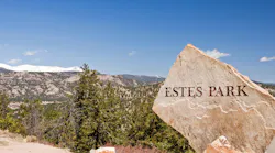 A pilot killed in a plane crash near Estes Park, Colorado, while battling the Kruger Rock fire has been identified.