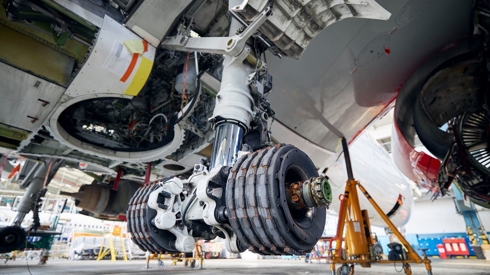 Czech Airlines Technics (CSAT) in 2021 completed 33 landing gear set overhauls, which exceeds the average annual capacity of the division.