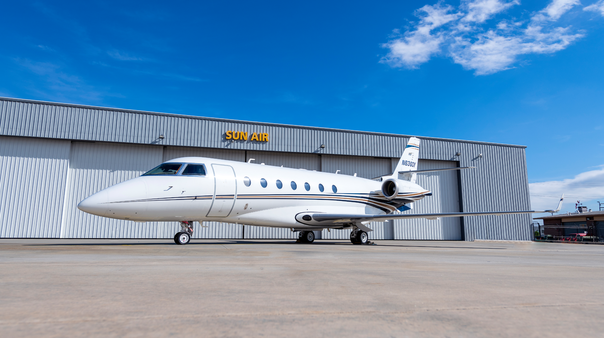 Sun Air Jets recently added a 10-passenger Gulfstream G200 to its rapidly expanding charter fleet.