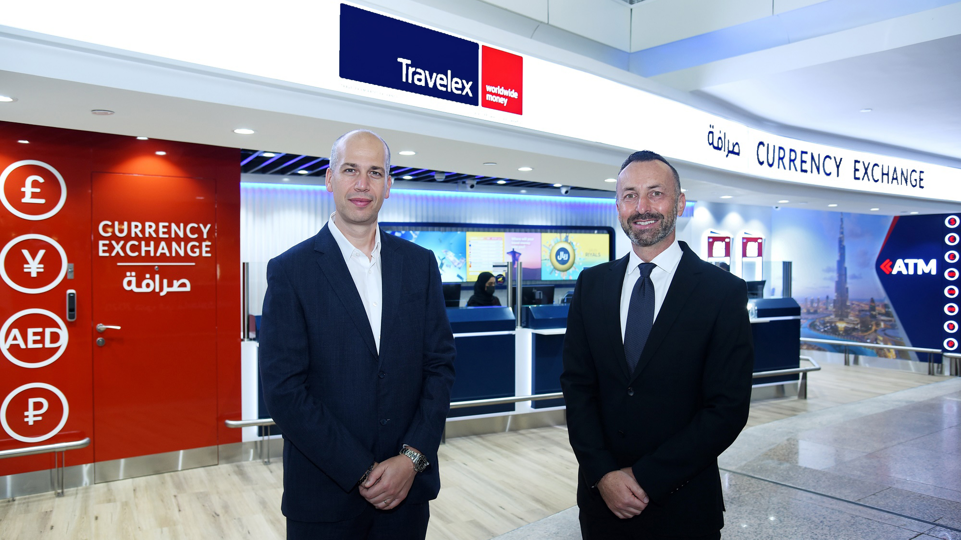 Batu Dolay (left), commercial director, Travelex Middle East and Turkey, and Eugene Barry, EVP Commercial Dubai Airports